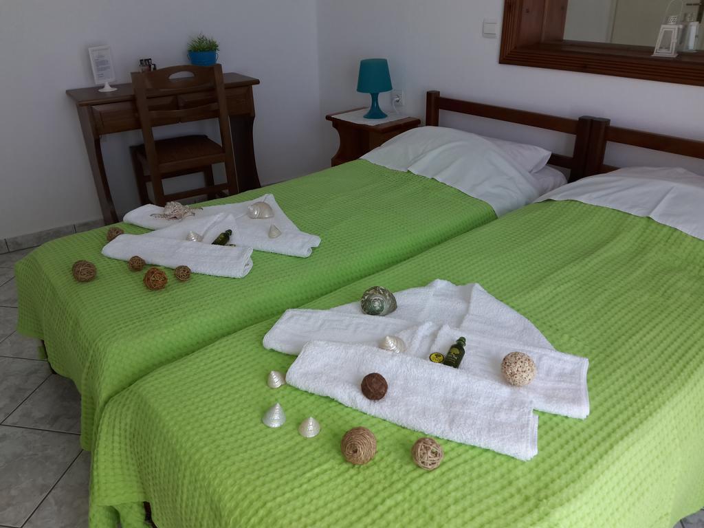 Paros Rooms Dora Dış mekan fotoğraf