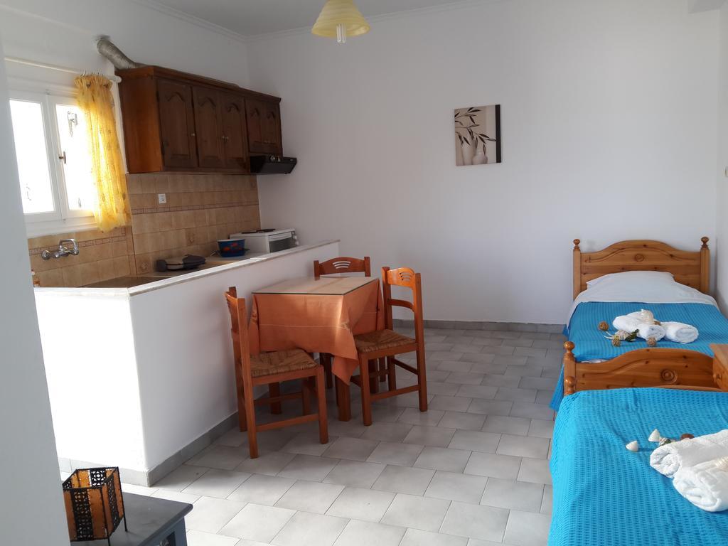 Paros Rooms Dora Dış mekan fotoğraf
